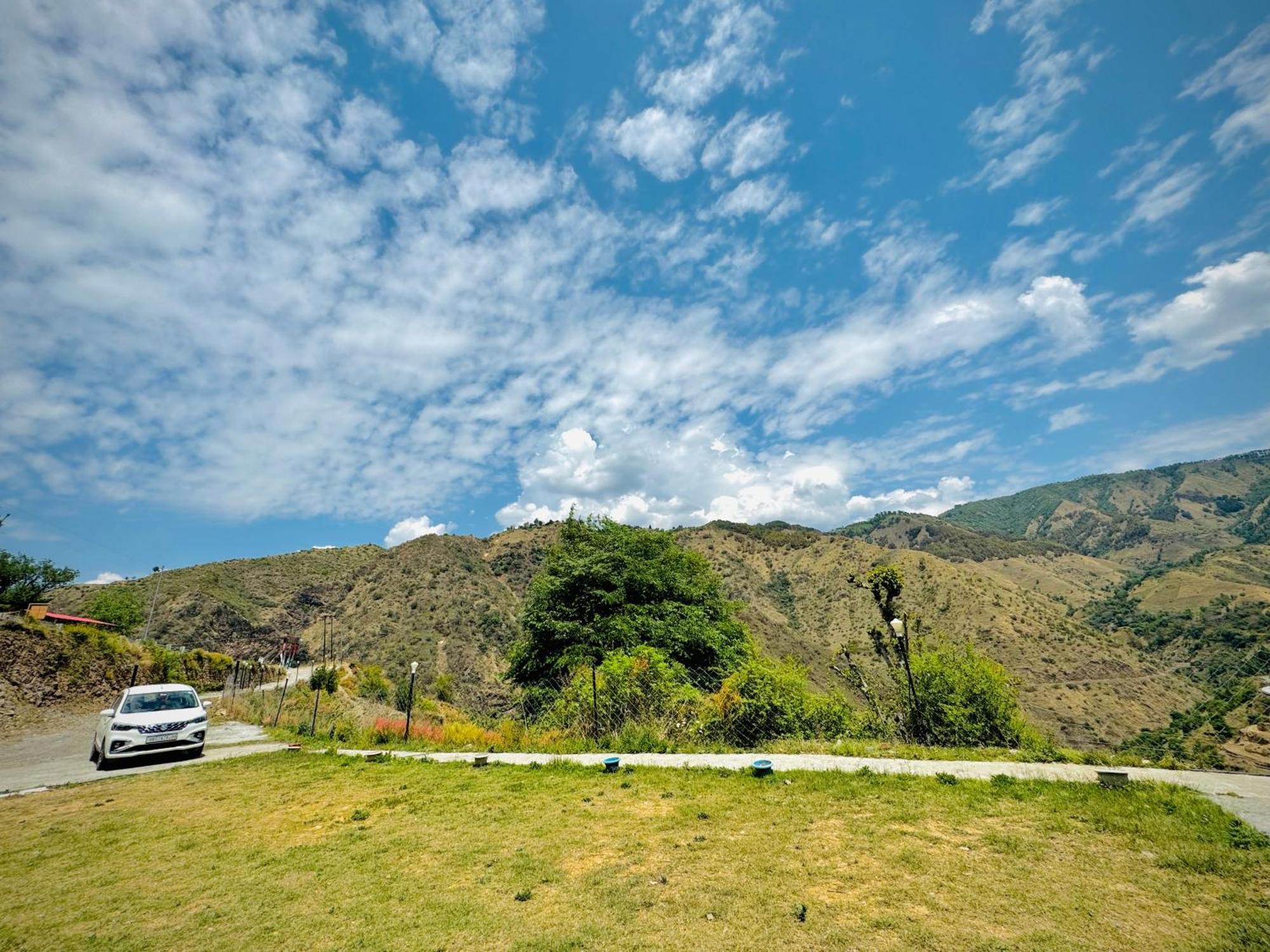 Chakrata Heights Resort Kaliana Extérieur photo