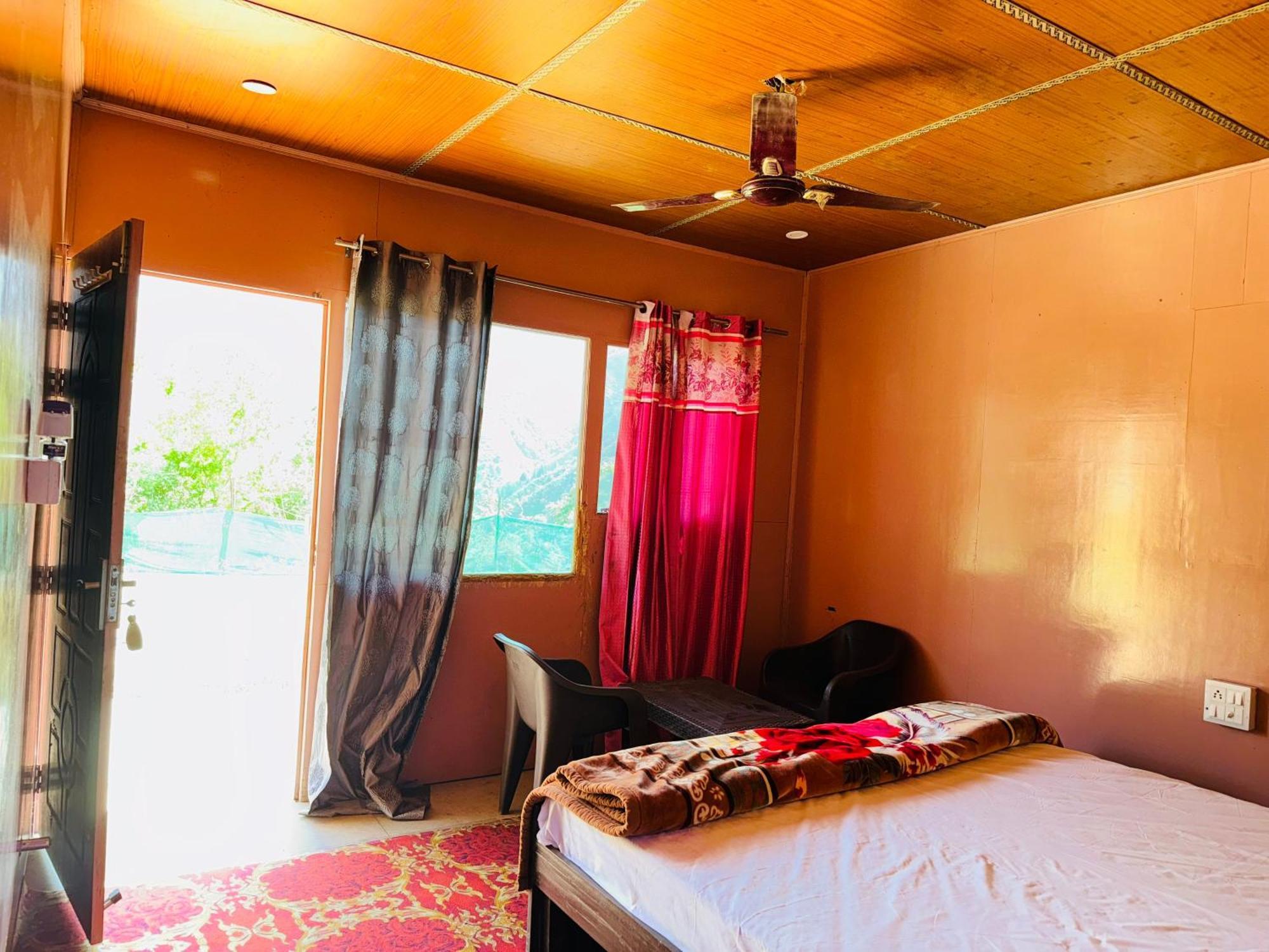 Chakrata Heights Resort Kaliana Extérieur photo